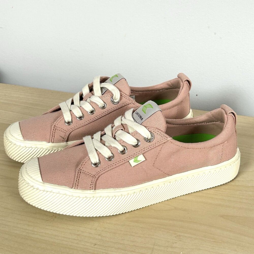 Cariuma OCA Low Canvas Sneakers Pink Womens 7.5 Sustainable Cork Insole